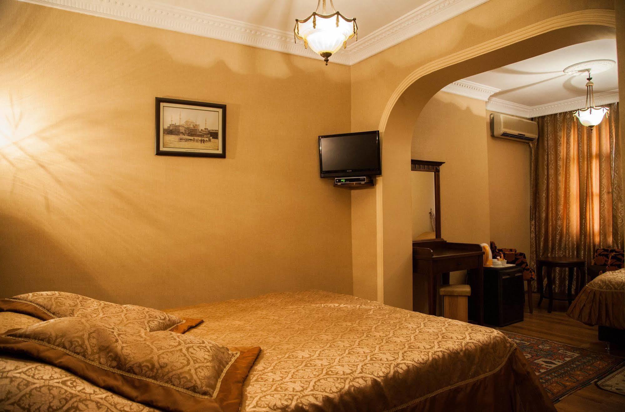 Cem Sultan Hotel イスタンブール エクステリア 写真